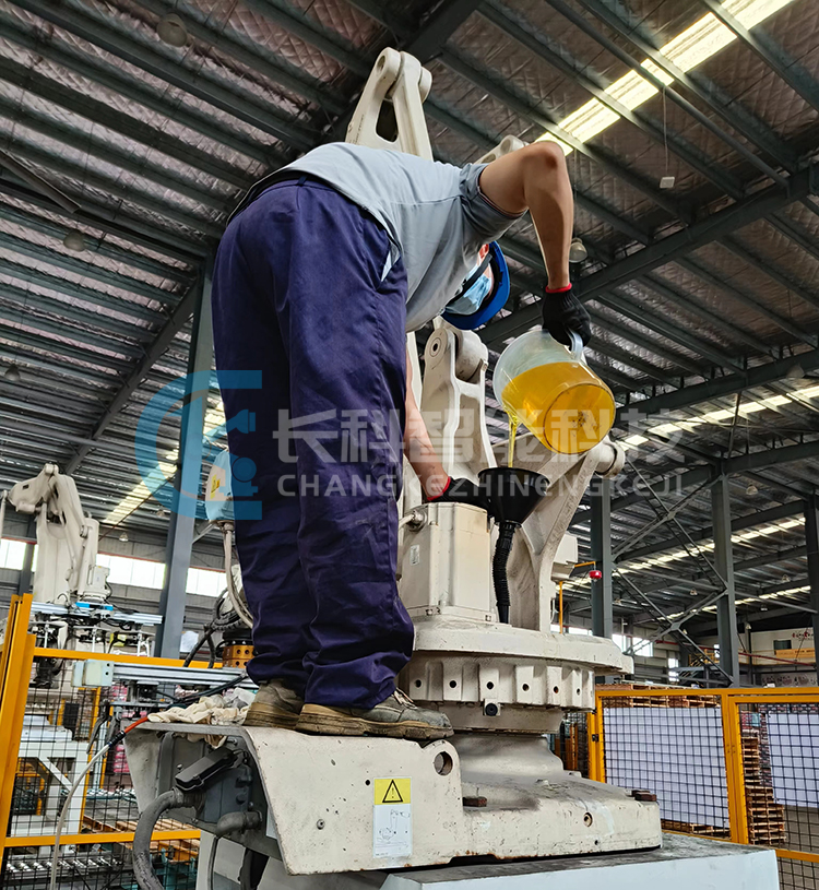 ABB碼垛機(jī)器人IRB 660-180/3.15保養(yǎng) ABB碼垛機(jī)器人IRB 660-180/3.15保養(yǎng)